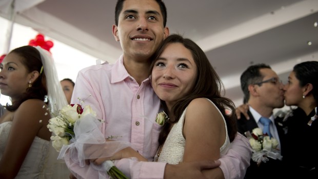 web-mexico-family-couple-marriage-c2a9yuri-cortez-afp-ai.jpg