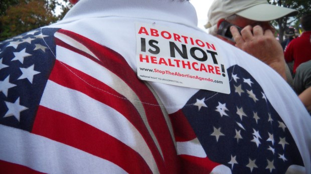web-abortion-healthcare-sticker-shirt-amphis-dilleurs-cc.jpg