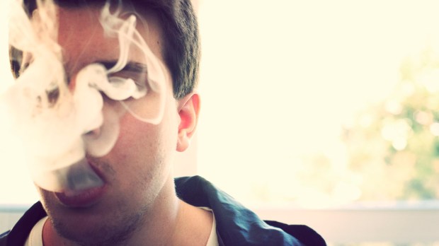 web-cannabis-smoke-young-man-smoking-rafael-castillo-cc.jpg
