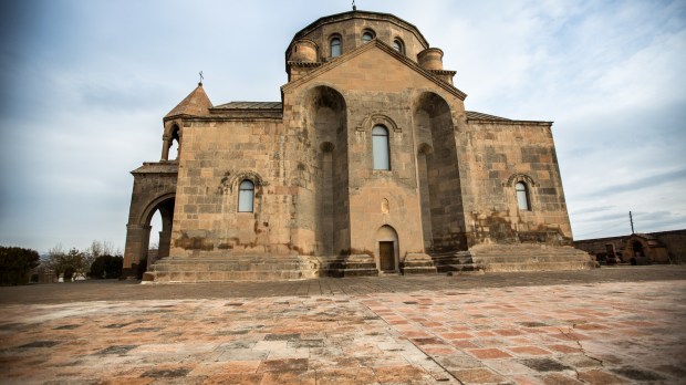 web-cathedral-echmiadzin-armenia-2-raffi-youredjian-cc.jpg