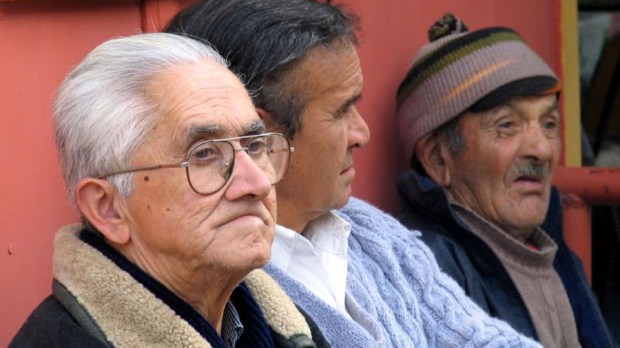 web-old-people-chile-men-jose-antonio-carrasco-cc.jpg