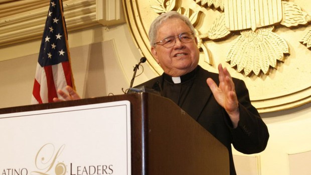 web-virgilio-elizondo-priest-us-hispanic-latino-leaders-network-cc.jpg