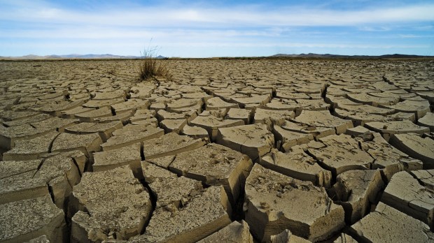 web-climate-change-earth-dry-asian-development-bank-cc.jpg