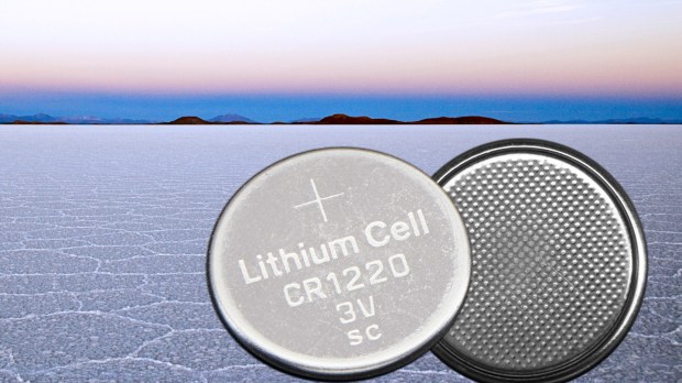 web-battery-bolivia-uyuni-salt-lithium-dimitry-b-cc.jpg