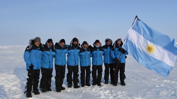 web-north-pole-argentinian-expedition-scholas-expedicic3b3n-argentina-polo-norte-2016-cc.jpg