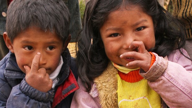 web-peru-peruvian-children-aboriginal-native-danielle-pereira-cc.jpg