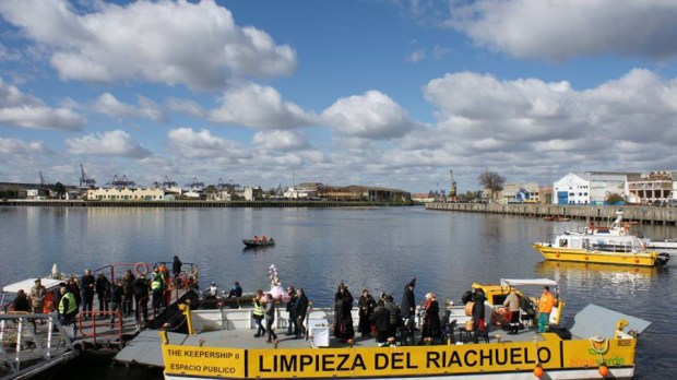 web-riachuelo-argentina-cleaning-river-facebook-acumar.jpg