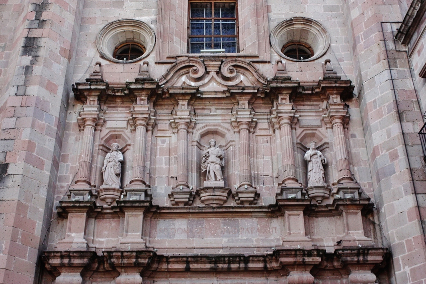 La Catedral Basílica de Nuestra Señora de San Juan de Los Lagos: la segunda  iglesia más querida de México