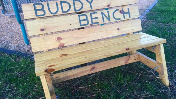 web-buddy-bench-c582awka-przyjac5bac584-pomoc-steven-depolo-flickr-cc