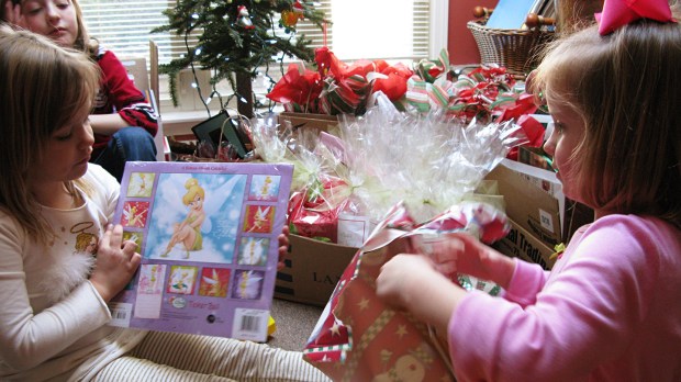 web-children-christmas-toys-gifts-oakleyoriginals-cc