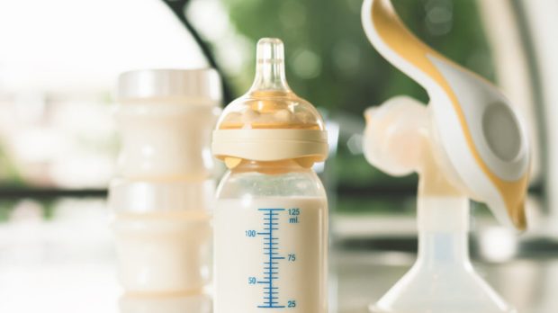 Manual breast pump, mothers milk