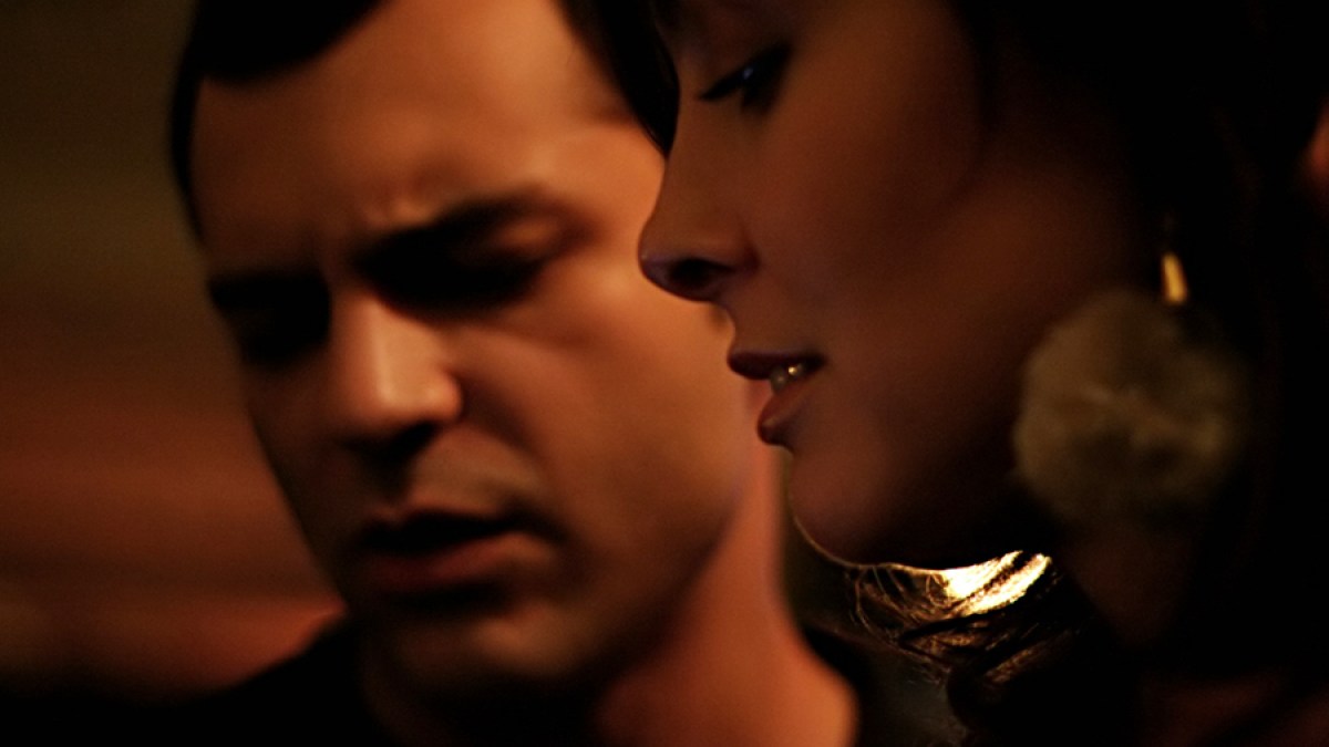 web-couple-arguing-love-laura-cc
