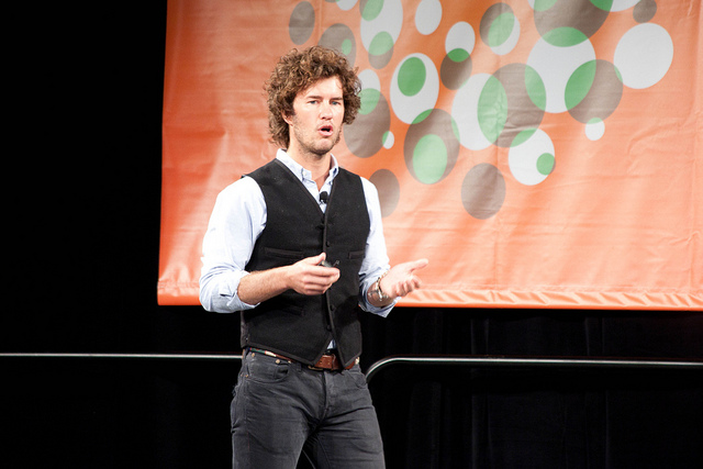 Blake Mycoskie, fundador de TOM's, en el SXSW 2011