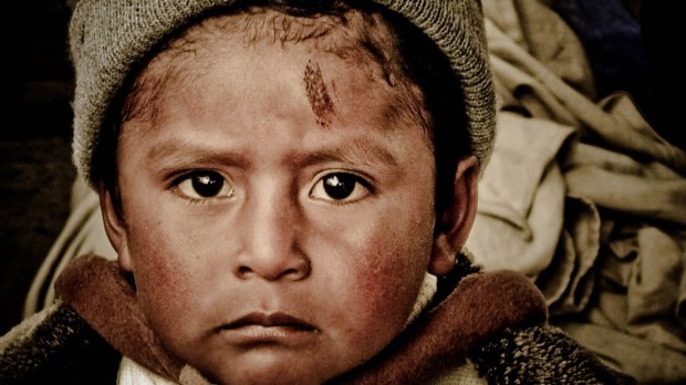 web-ecuador-child-portrait-native-nancy-carels-cc