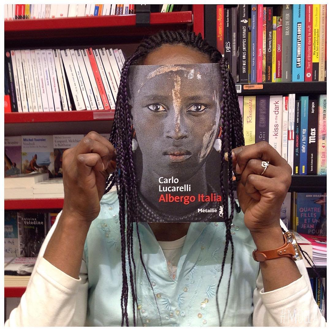 VIRAL-LIBRARY-MOLLAT01Instagram-librairie_mollat