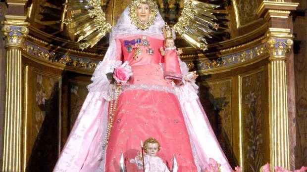 WEB-Aranda_de_Duero_-_Santuario_de_la_Virgen_de_las_Viñas_-Zarateman-cc