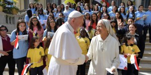 Las siete tentaciones del consagrado, según el Papa Francisco
