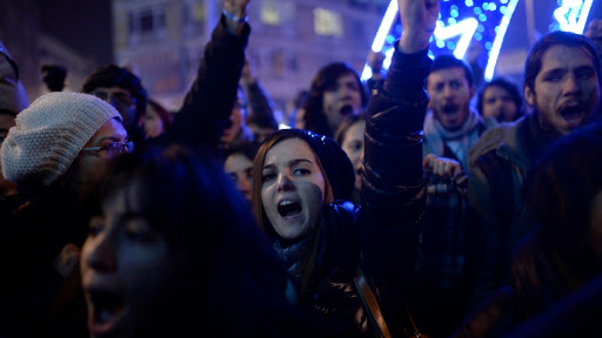 TURKEY-POLITICS-CORRUPTION-PROBE-DEMO – fr