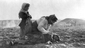 WEB 3 ARMENIAN GENOCIDE MOTHER WITH CHILD FIELD Wikipedia