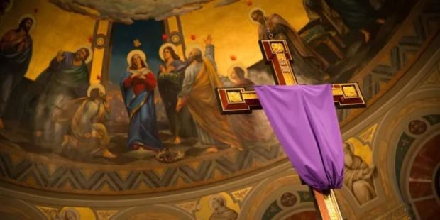 Imágenes cubiertas en Cuaresma