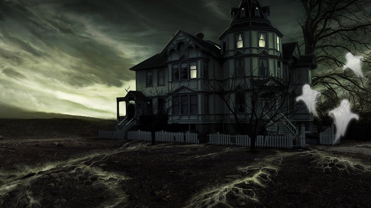 web-haunted-house-ghost-harrison-anthony25-cc