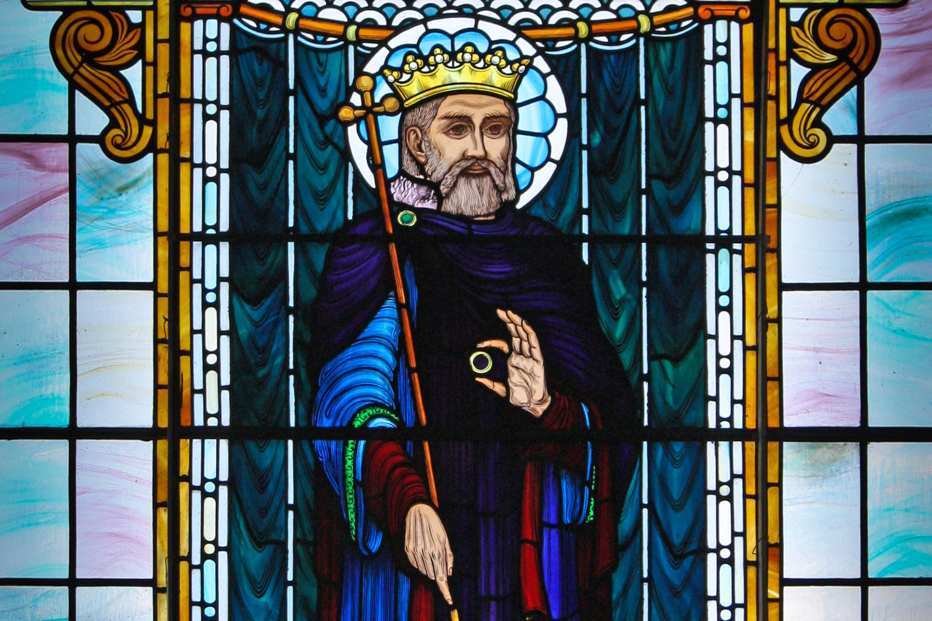 web-saint-edward-the-confessor-stained-glass-fr-lawrence-lew-op-cc