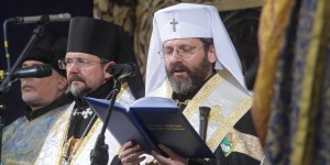 Ucrania: El arzobispo de Kiev «ordena» mantener abiertas las iglesias