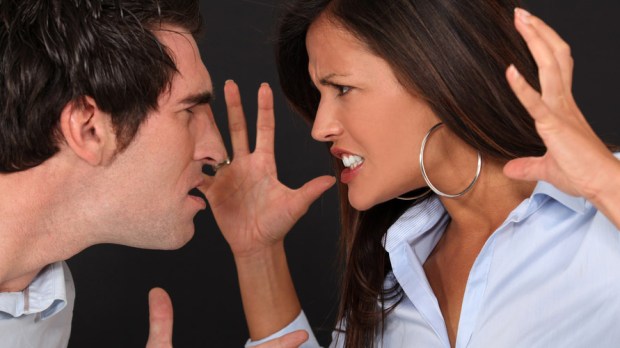 WEB3-COUPLE-ARGUE-ANGRY-ANGER-Shutterstock_100338131-Phovoir-AI