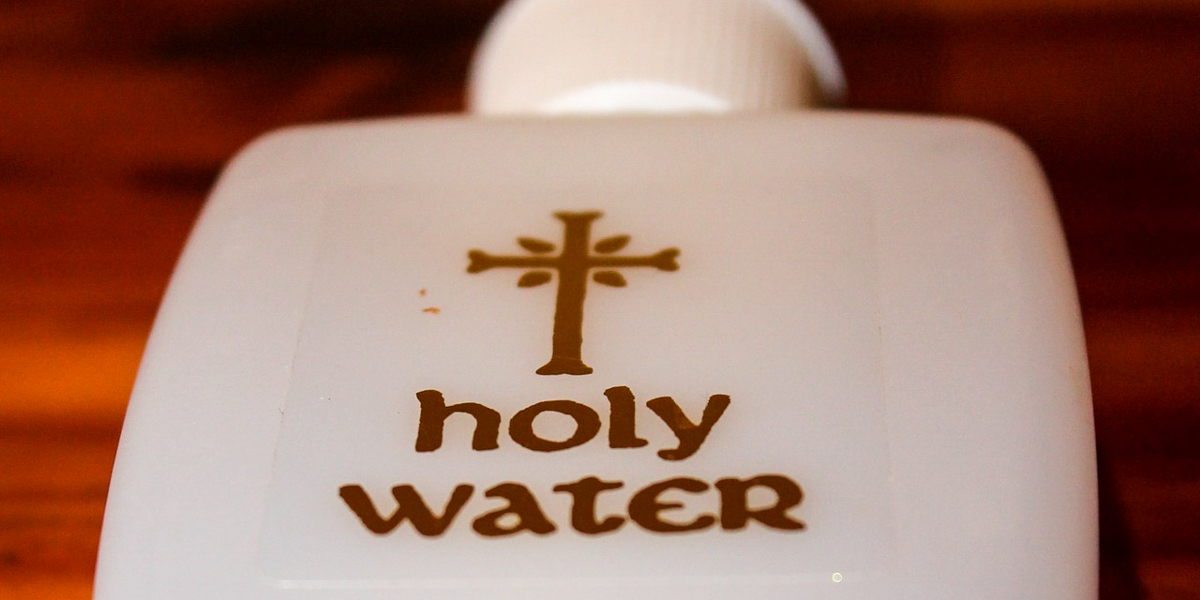 WEB3 HOLY WATER BLESSINGS Amber Avalona Pixabay holy-water-1431421_1920