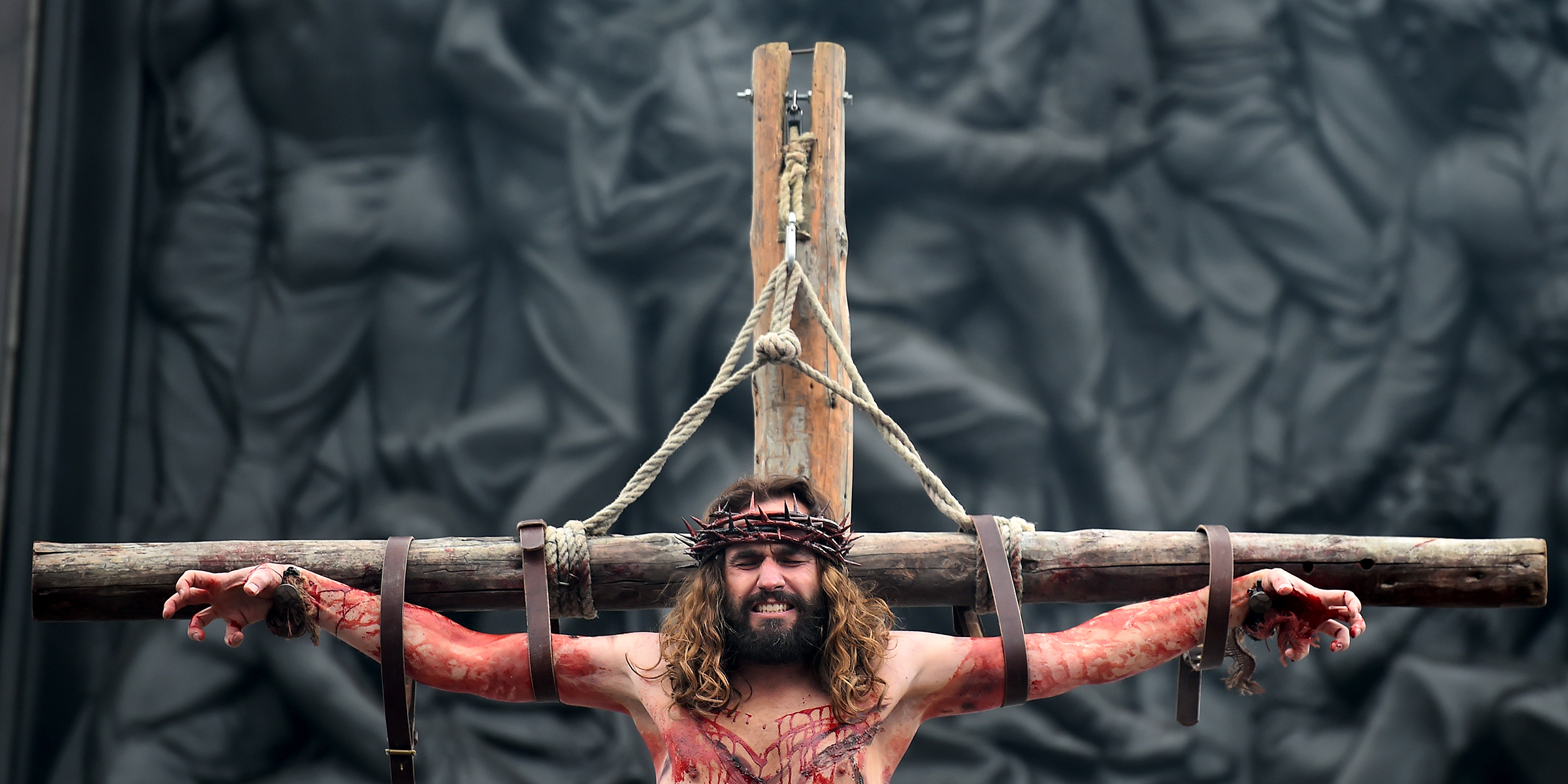 WEB3-PHOTO-OF-THE-DAY-HOLY-WEEK-000_DV1707525-Ben-Stansall-AFP
