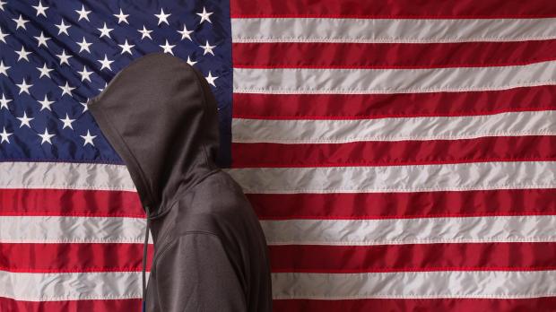 Web_Hoodie_America_Racial_Scripts_David_Smart_shutterstock_380309044