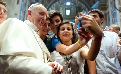 Papa Francesco con i giovani arabi &#8211; en