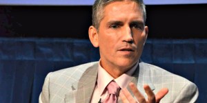 Jim Caviezel: «Para Dios no existen las casualidades, sólo los ateos creen en ellas»