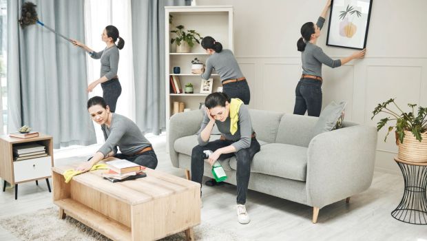 woman-cleaning