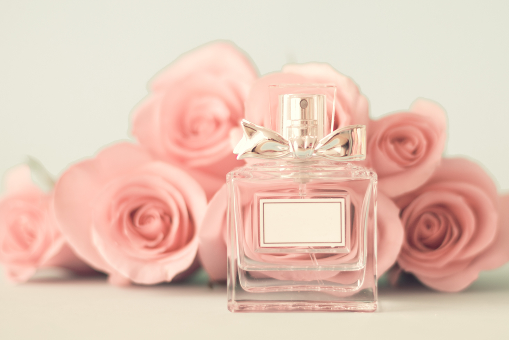 Perfume pink roses