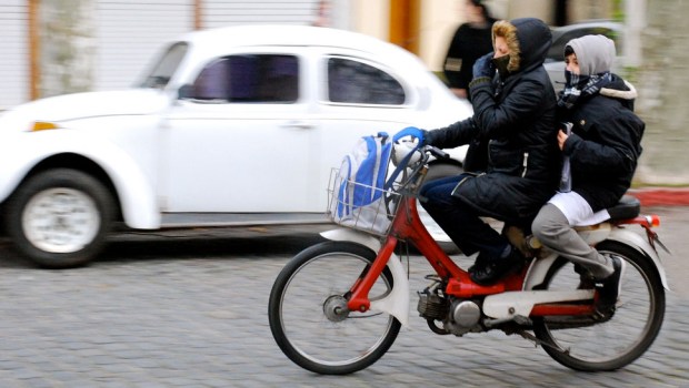 driving motorbike