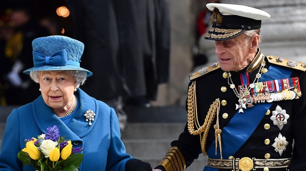 WEB3-PRINCE-PHILIPP-QUEEN-ELIZABETH-ELEPHANT-000_NG6XV-Ben-Stansall-AFP