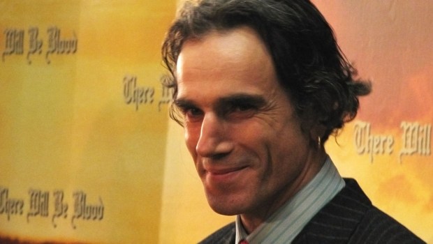 DANIEL DAY LEWIS