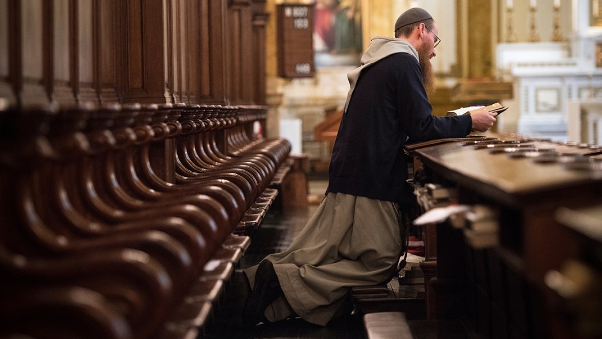 WEB3-LITURGY-OF-THE-HOURS-CFR-FRANCISCAN-RENEWAL-BERNARDINO-Jeffrey-Bruno