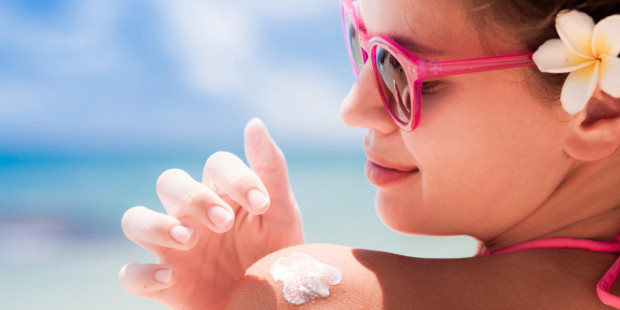 web3-woman-sunbath-sunscreen-skin-cream-shutterstock_289619948-by-elena-rudakova-ai