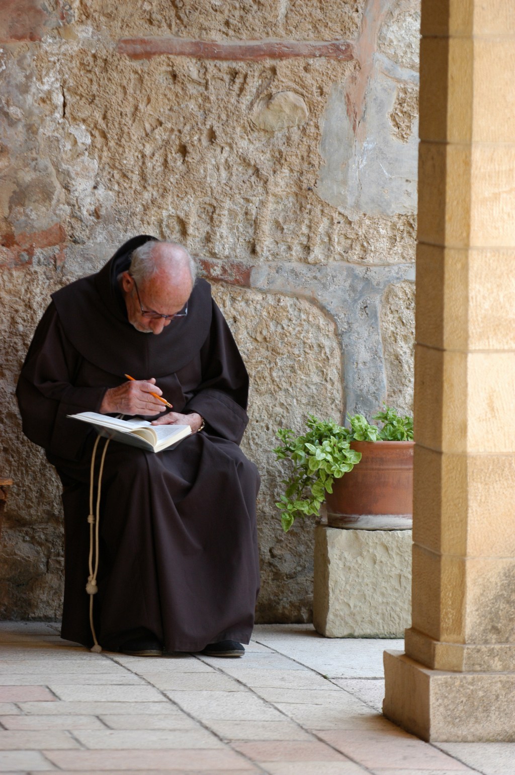 Franciscano monje