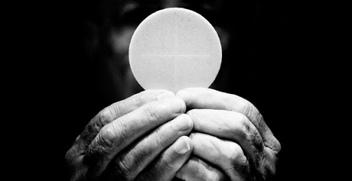 Niente eucaristia per puara di sacrilegio &#8211; pt