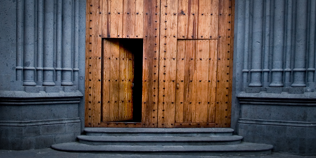 WEB3 OPEN CHURCH DOOR BECOMING CATHOLIC Mette Brandt via shutterstock_17984788