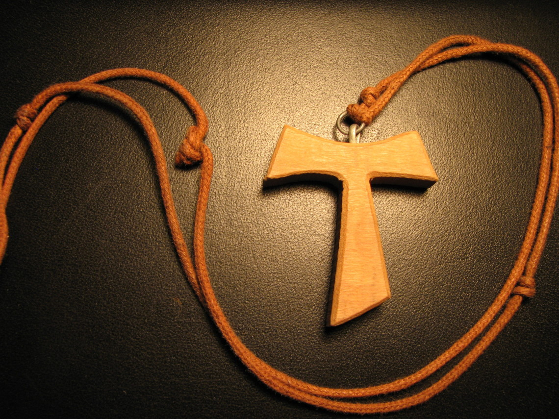 web-cross-franciscan_tau-domaine-public