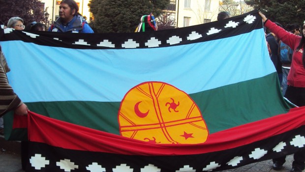 MAPUCHES