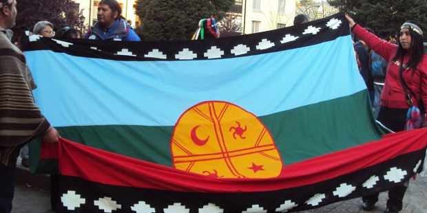 MAPUCHES