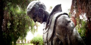 ¿Por qué se está persiguiendo a Junípero Serra?