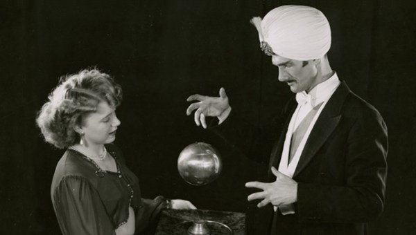 AKBAR THE MAGICIAN,MAGIC