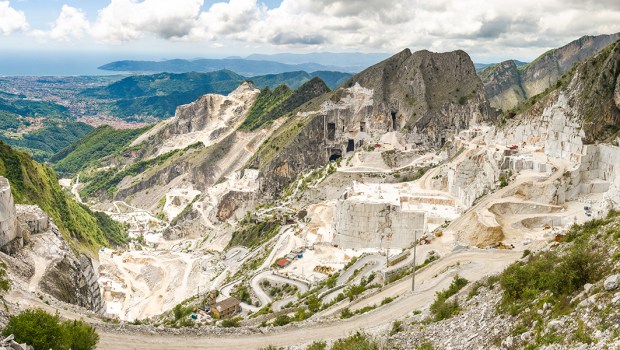 CARRARA