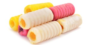 Los dulces con forma de hueso horneadas para el Día de Todos los Santos